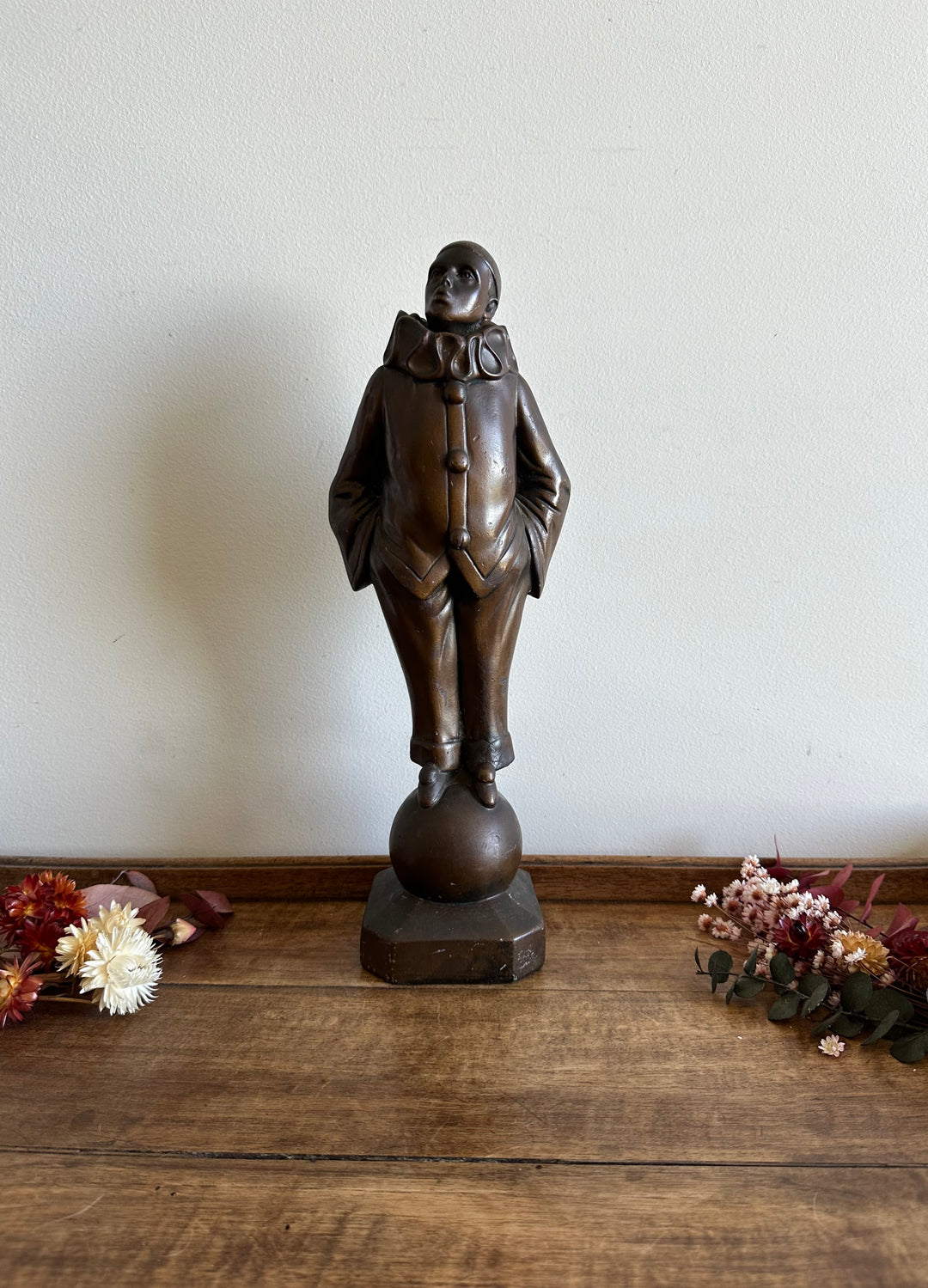 Statuette de pierrot en résine