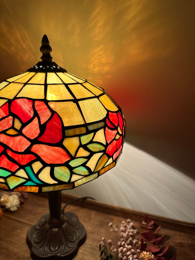 Lampe d'inspiration Tiffany's en pâtes de verre colorées
