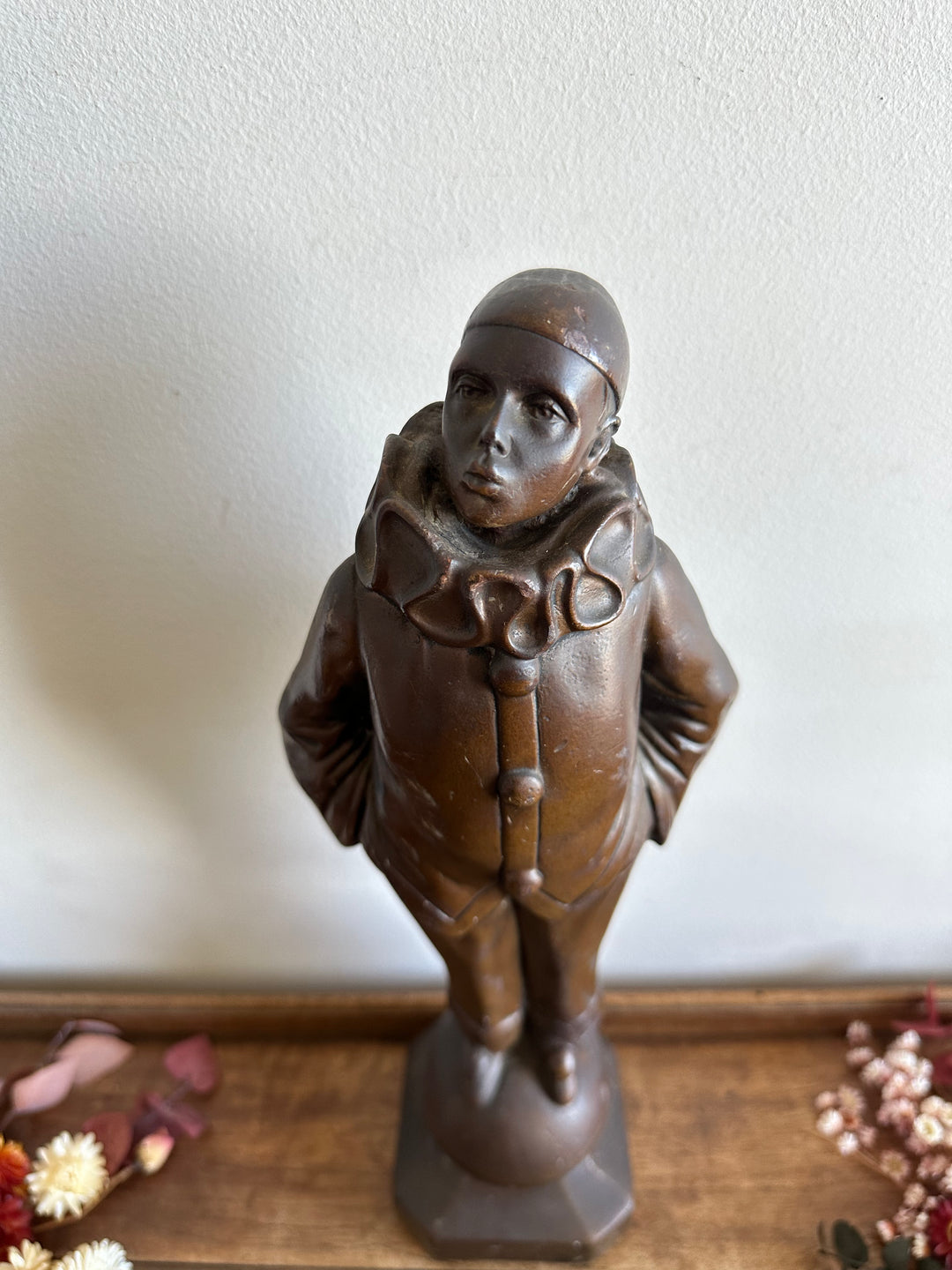 Statuette de pierrot en résine