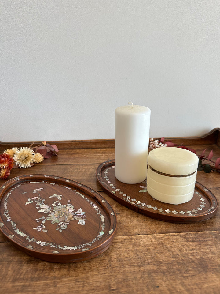 Plateau marqueté en bois exotique et nacre 19ème