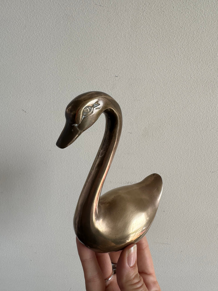 Cygnes en laiton anciens délicats