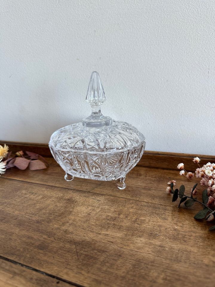 Bonbonnière en cristal triangle arrondi