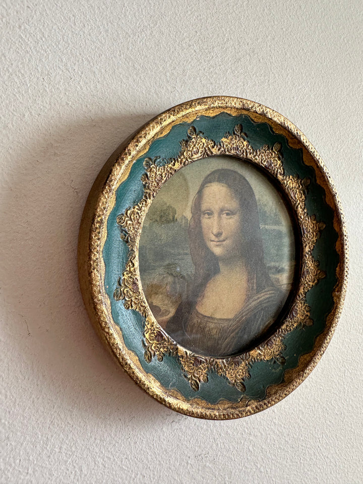 Médaillon en bois rond style florentin représentation de la Joconde