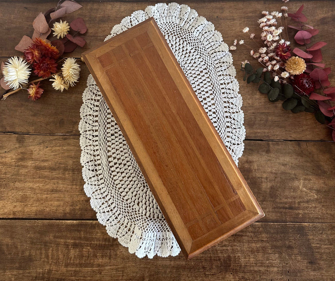 Boite en bois rectangulaire simple