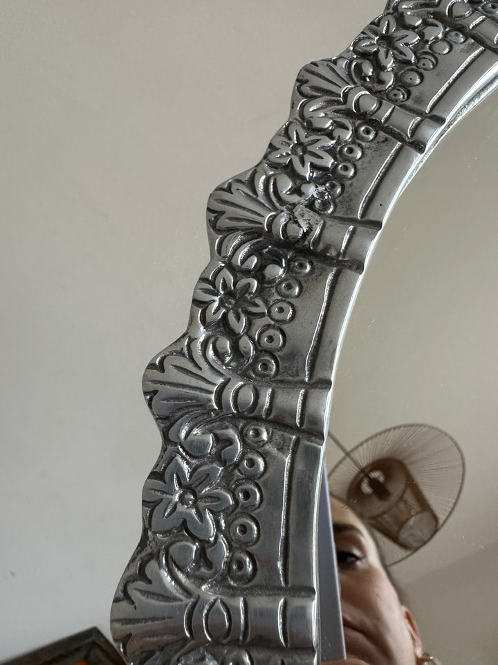 Miroir en forme d'éventail en étain années 80