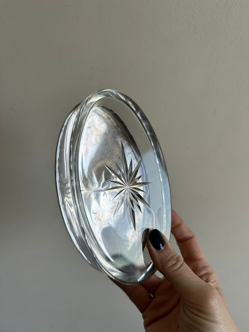 Bonbonnière en cristal couvercle en métal argenté