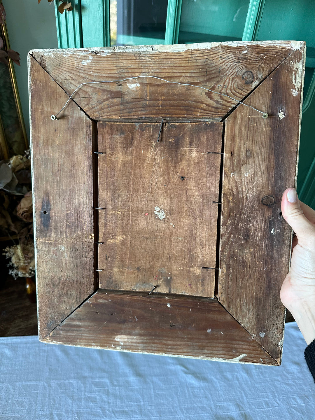 Peinture sur planche nuances marrons encadrement bois blanc épais