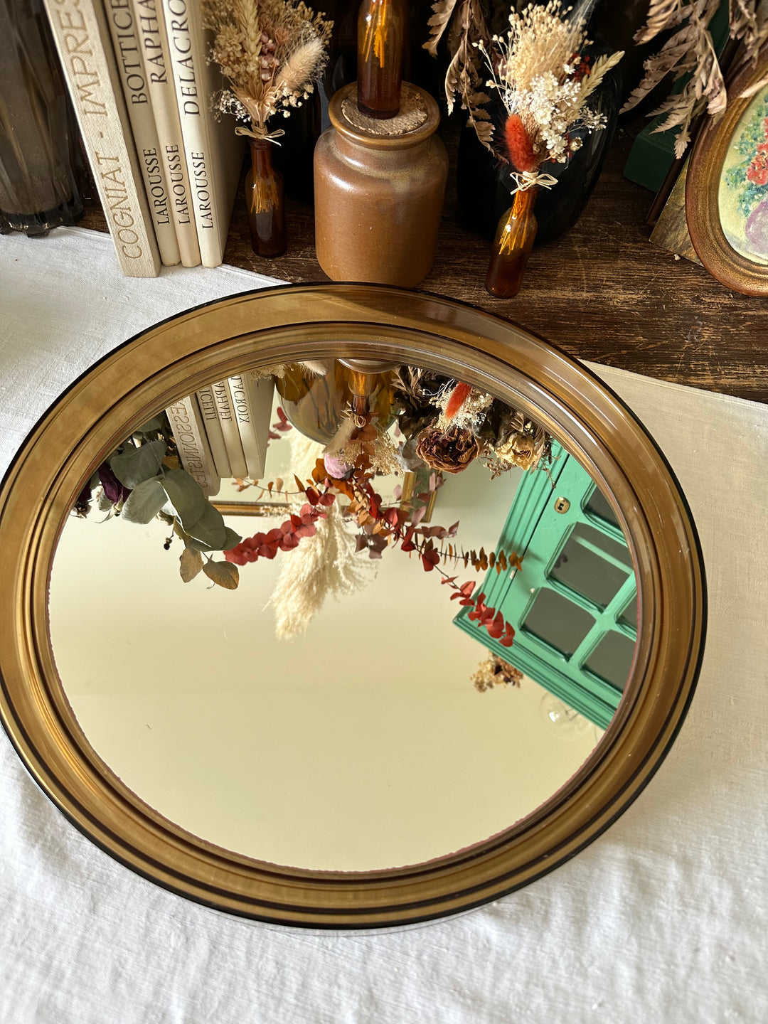 Miroir rond en plastique marron années 60-70