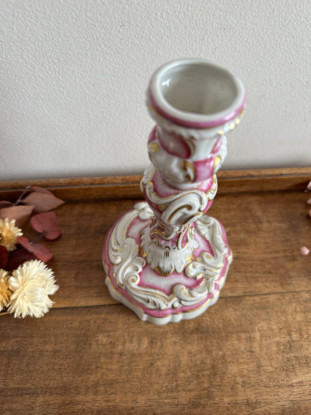 Bougeoir en porcelaine peint à la main rose et or