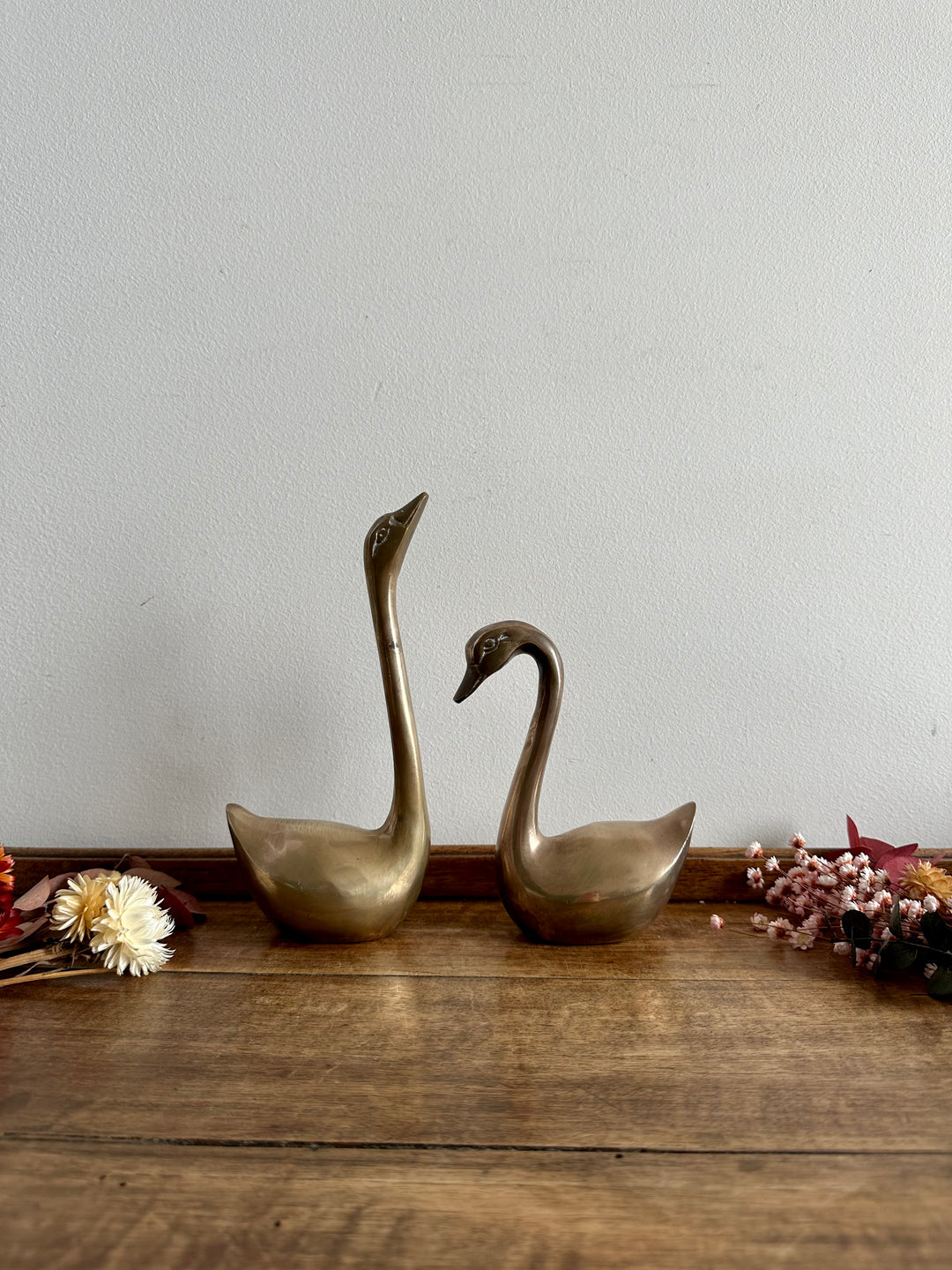 Cygnes en laiton anciens délicats