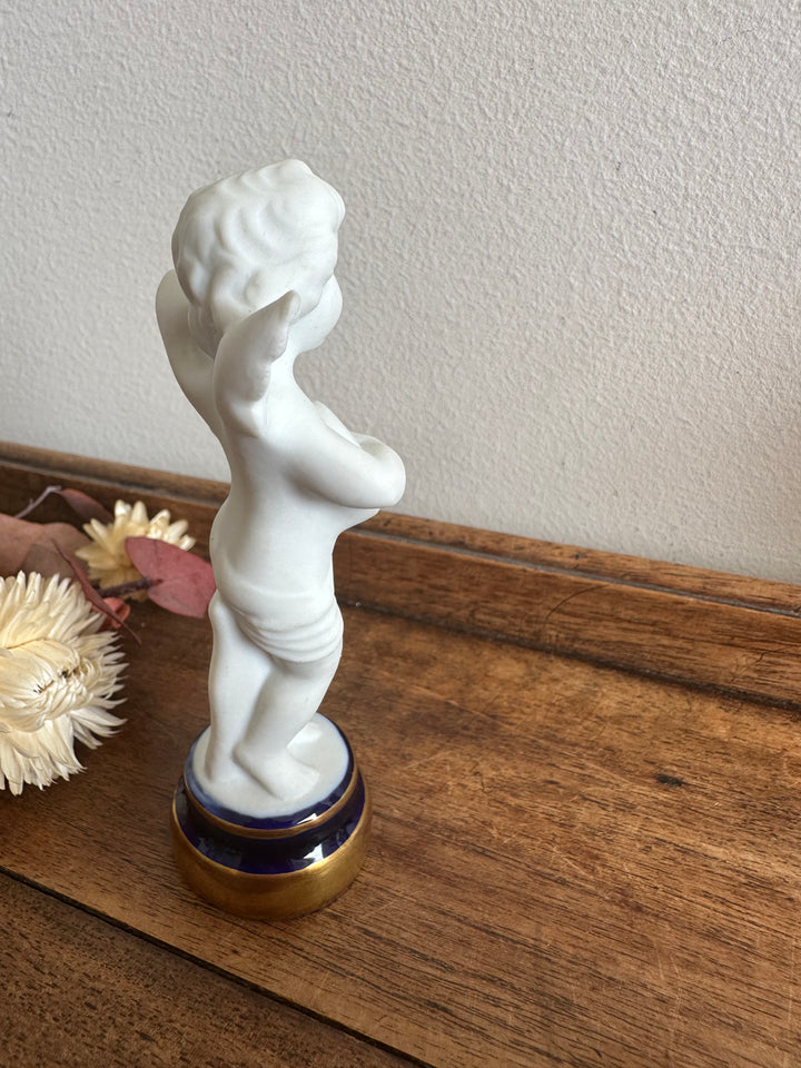 Angelots en biscuit et porcelaine de Limoges