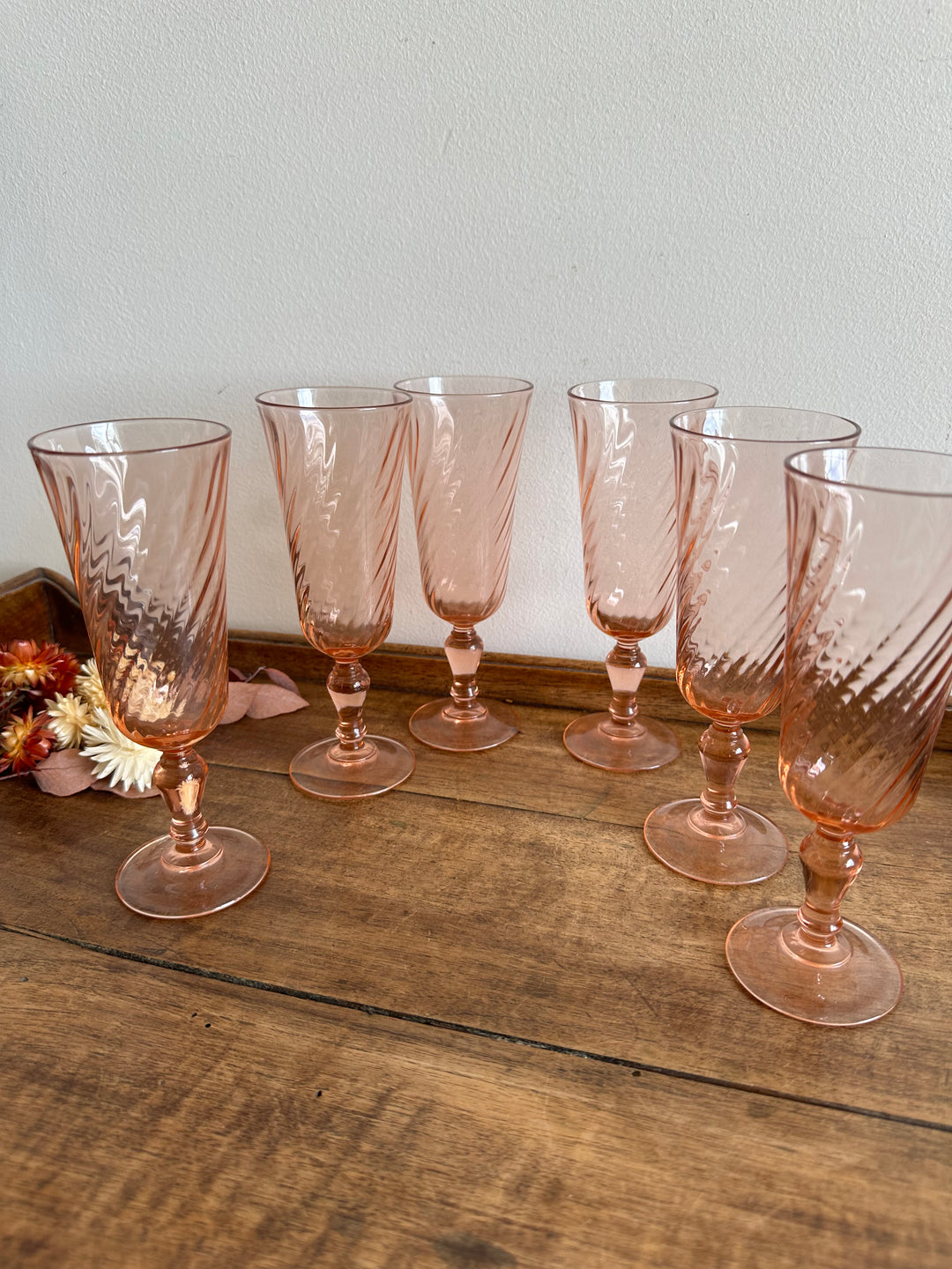 Flûtes à champagne en verre Rosaline sur pieds