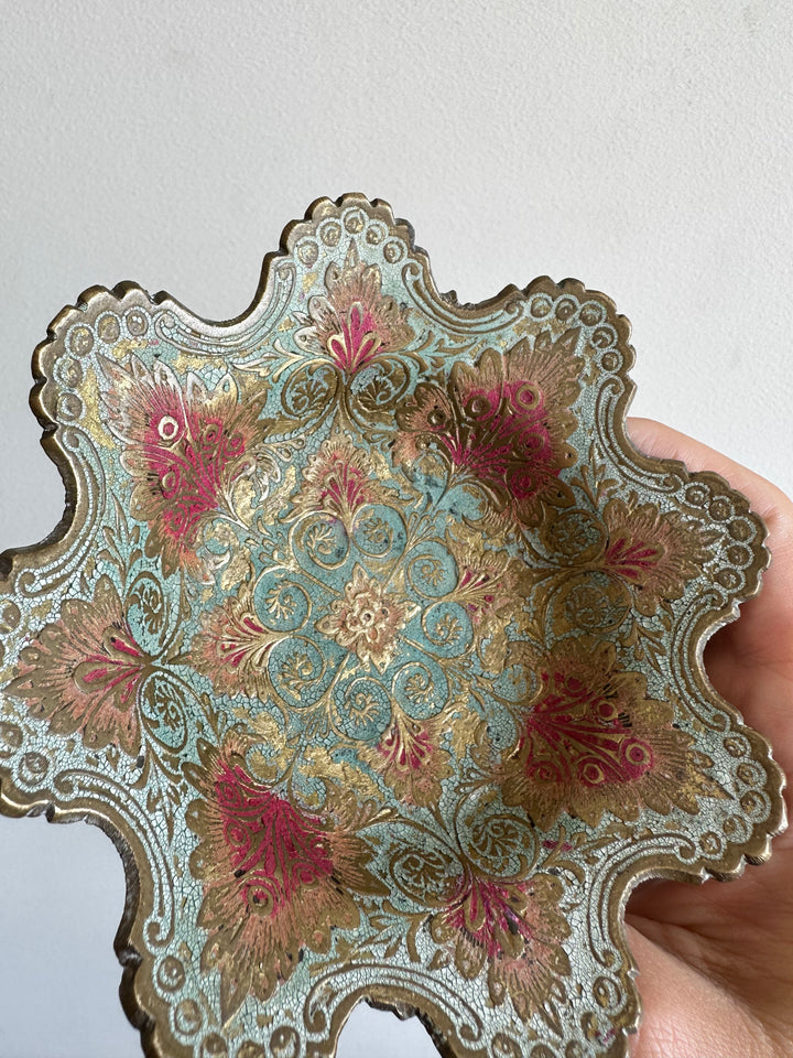 Vide poche en laiton coloré tons rose et bleu ciel