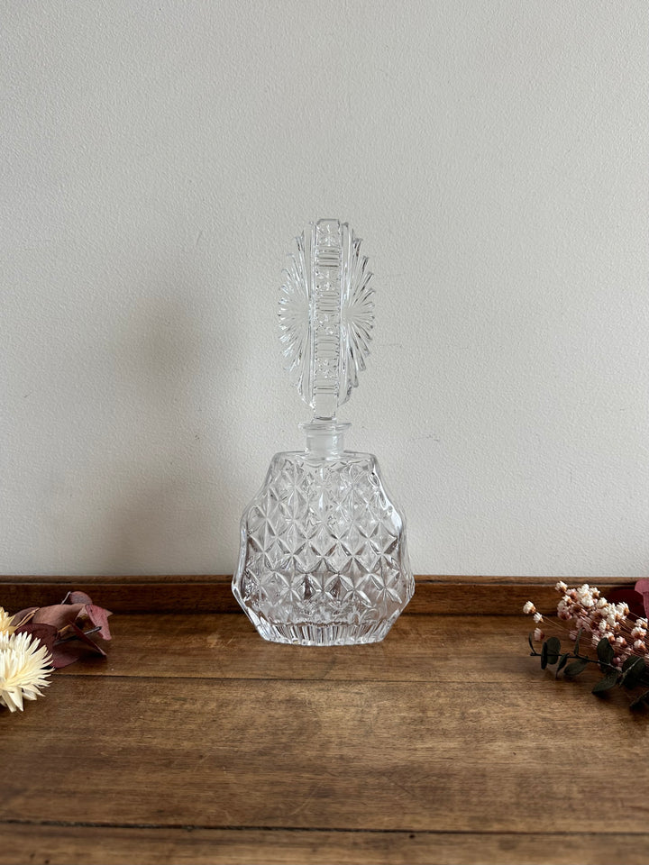 Flacon en verre moulé maxi bouchon