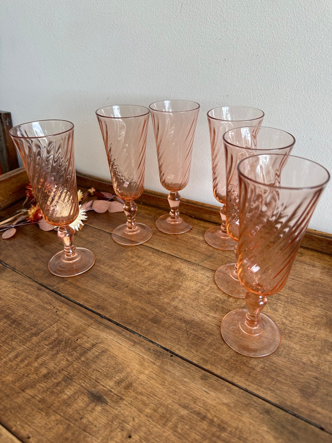 Flûtes à champagne en verre Rosaline sur pieds