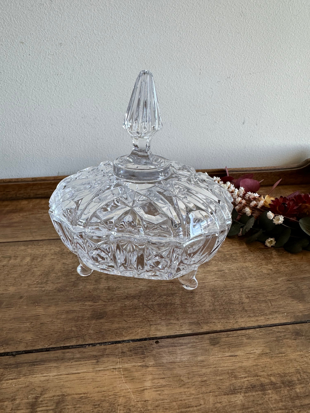 Bonbonnière en cristal triangle arrondi