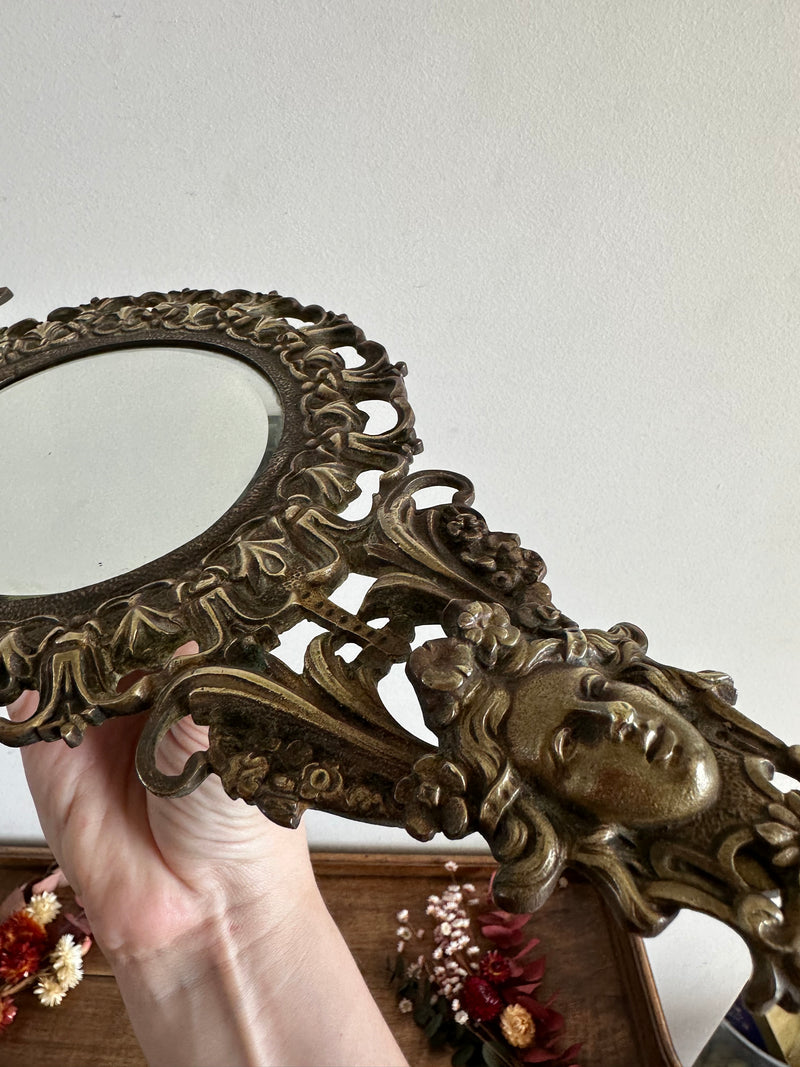 Miroir en bronze 19ème style baroque fronton marguerites