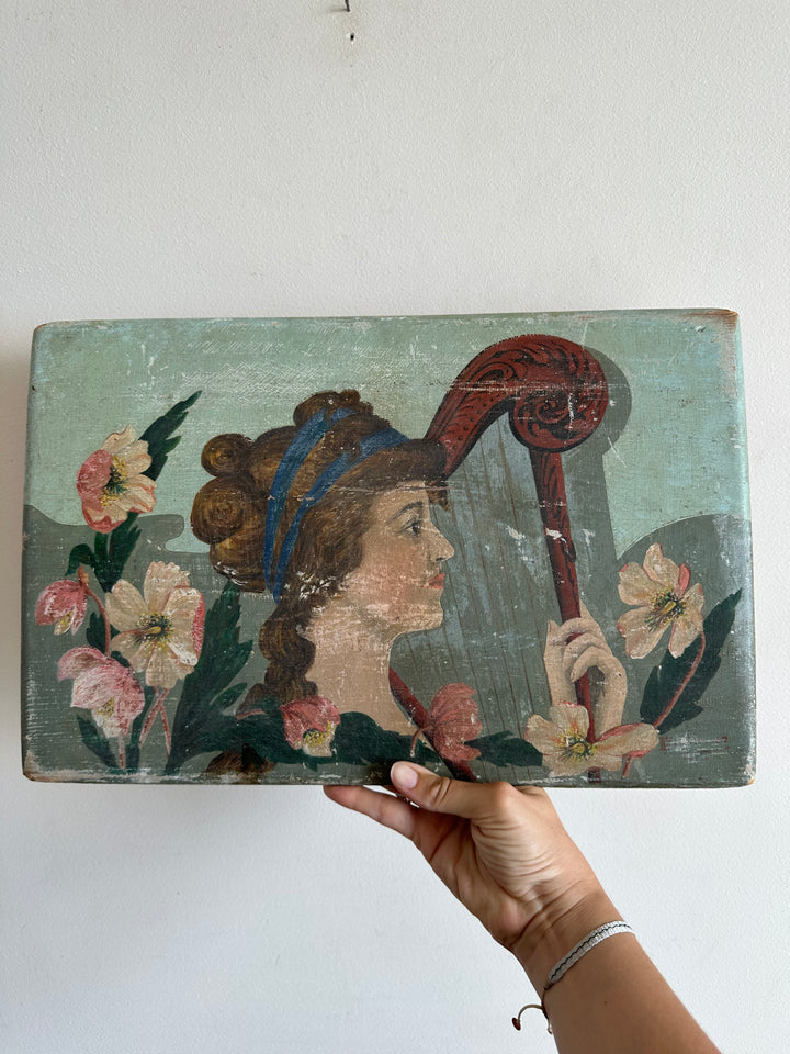 Peinture sur bois jeune fille à la harpe 1910