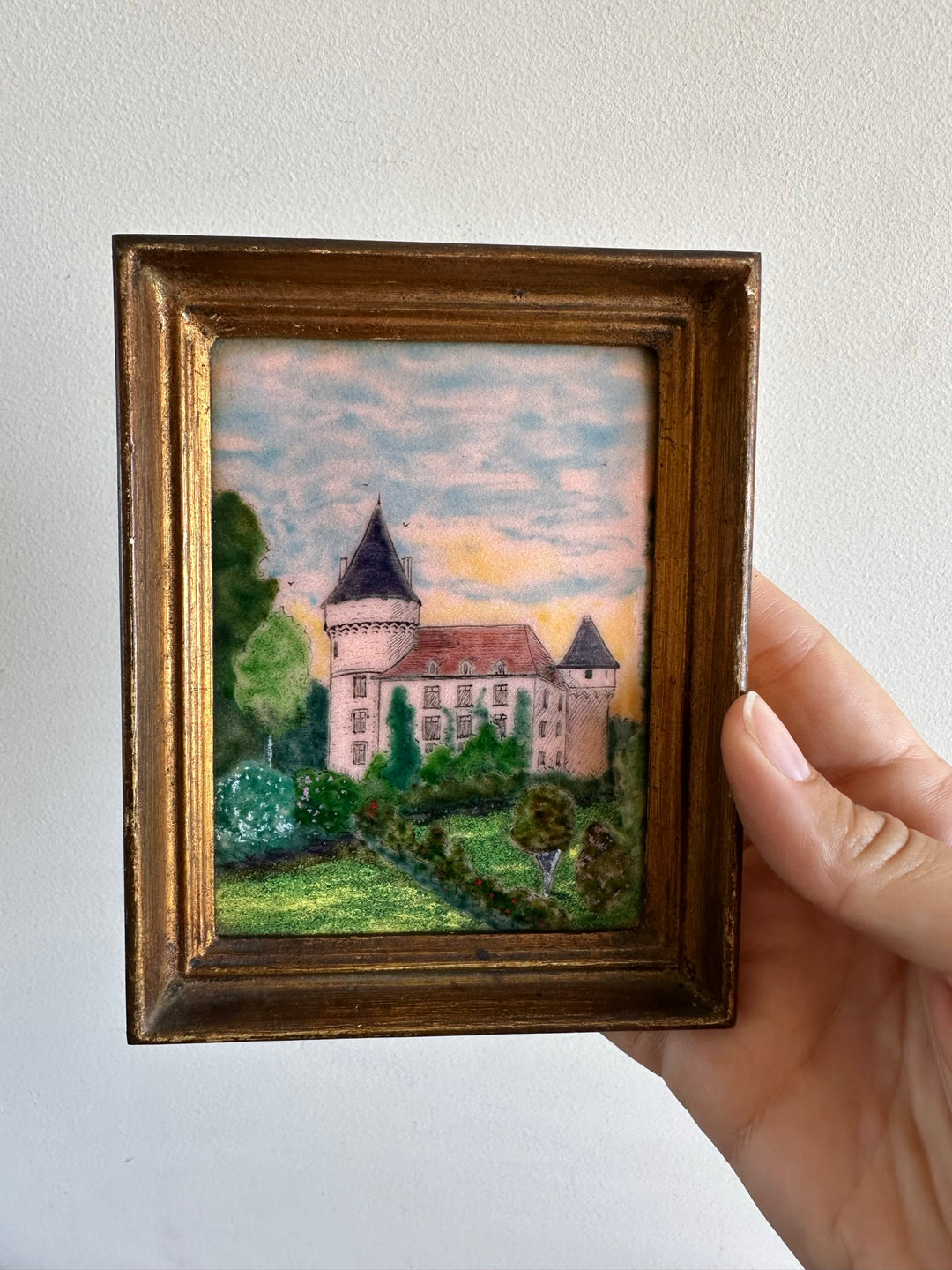 Miniatures email grand feu château cadre mordoré rectangulaire taille M