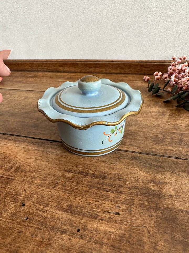 Bonbonnière en porcelaine peinte à la main