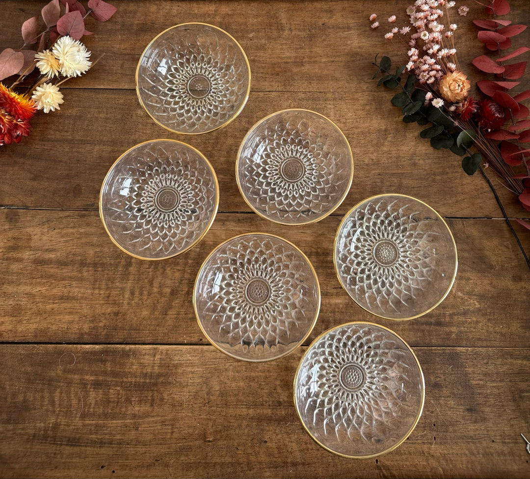 Coupelles en verre bordure dorée