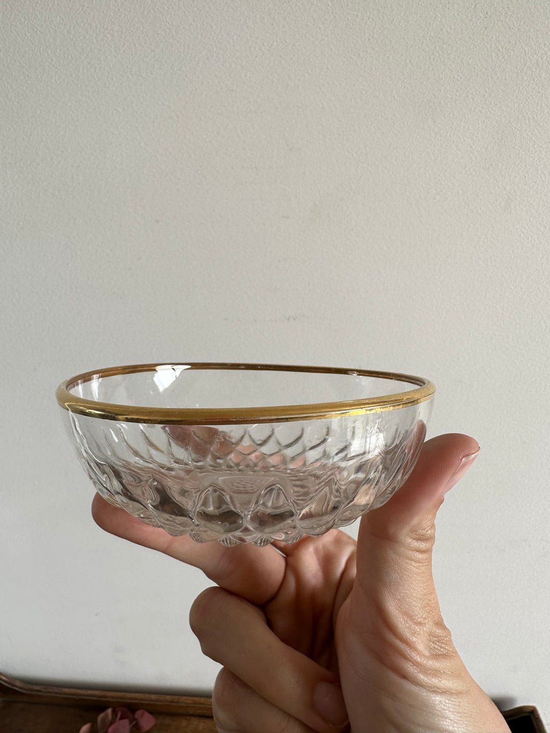 Coupelles en verre bordure dorée