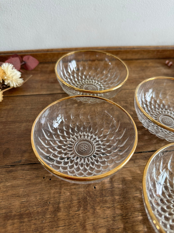 Coupelles en verre bordure dorée