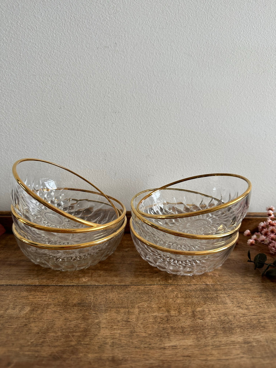 Coupelles en verre bordure dorée