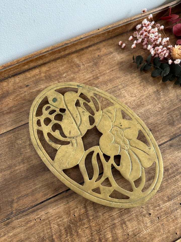 Dessous de plat en laiton doré ajouré