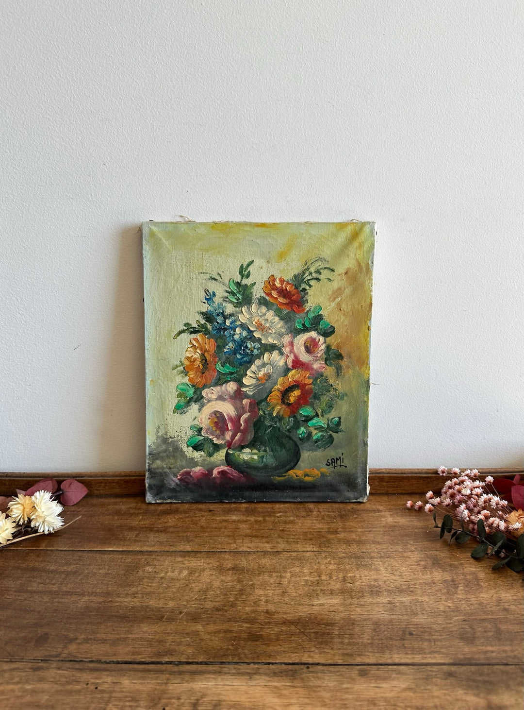 Peinture Bouquet de fleurs sur toile fond jaune signée