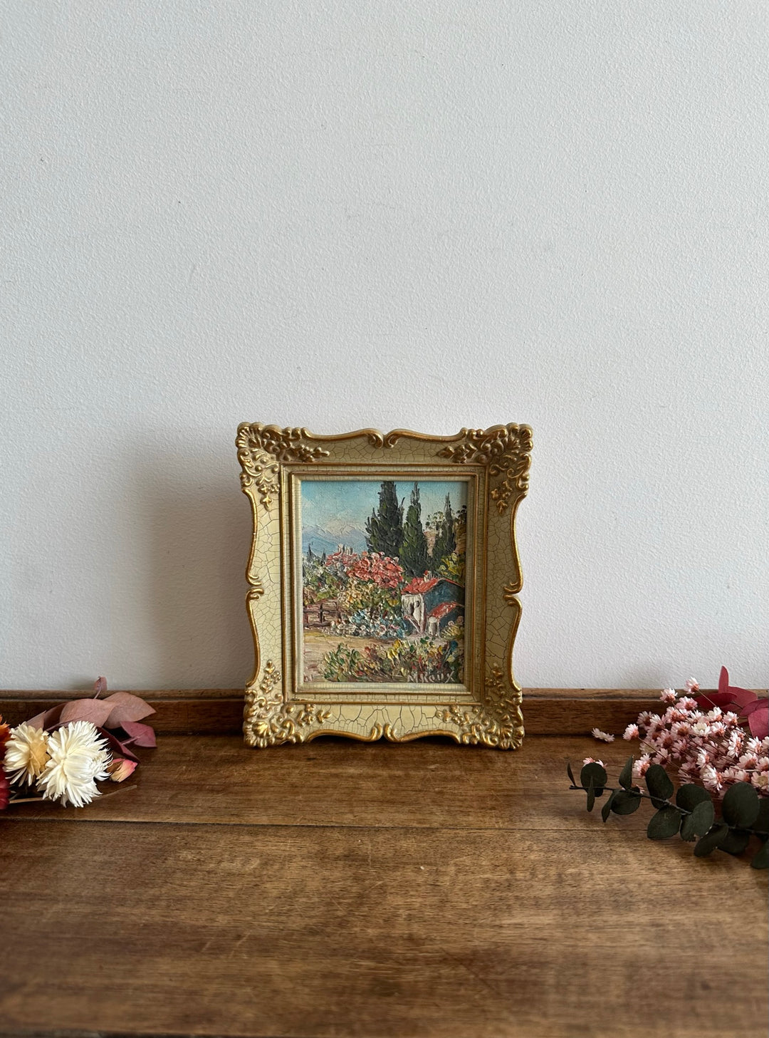 Peinture champêtre signée dans cadre rococo effet craquelé