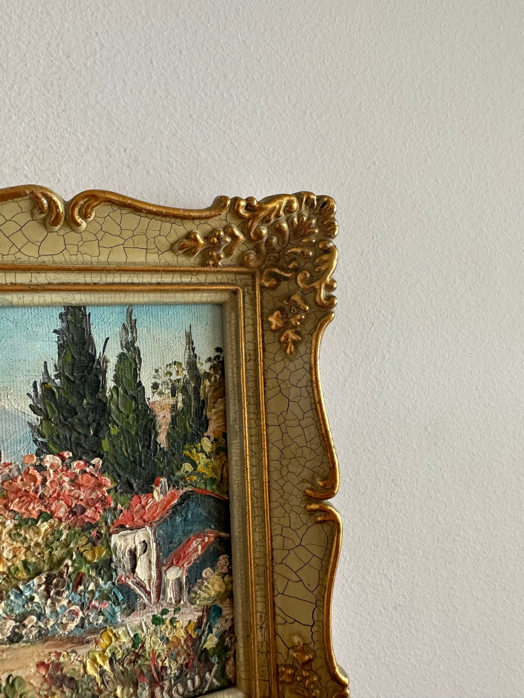 Peinture champêtre signée dans cadre rococo effet craquelé