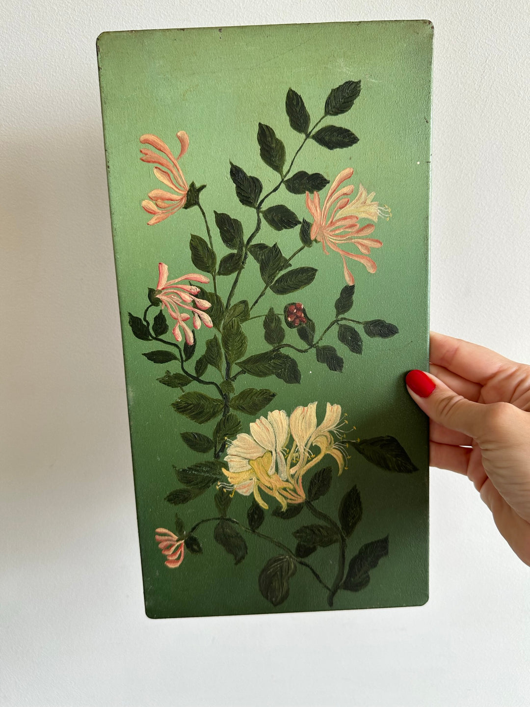Peintures florales sur tôle fond vert