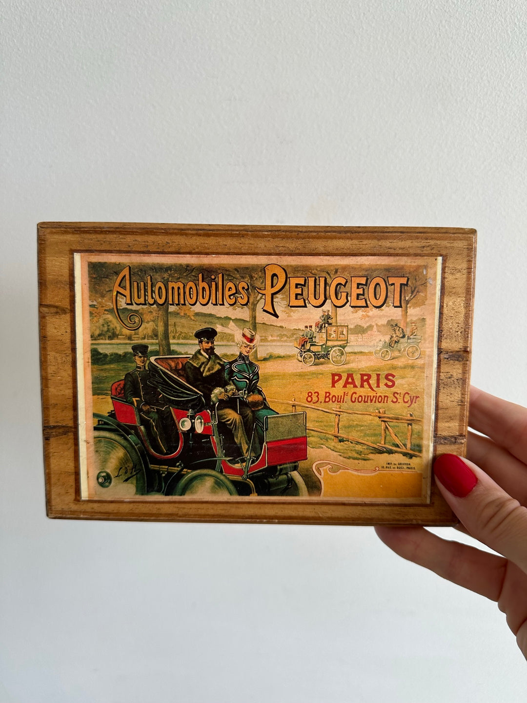 Images publicitaires sur bois