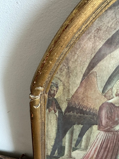 Icône religieuse représentation de l'annonciation dans cadre en bois doré à moulures