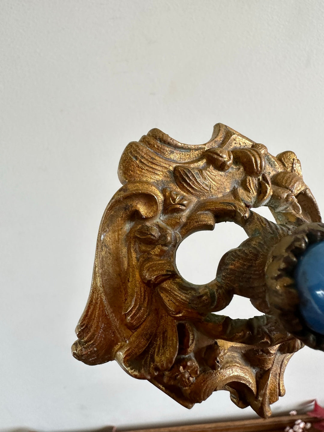 Bougeoir en bronze et porcelaine peinte XIXème