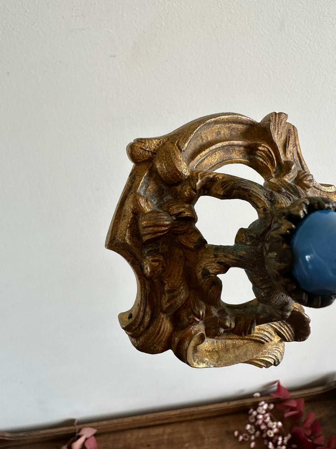 Bougeoir en bronze et porcelaine peinte XIXème