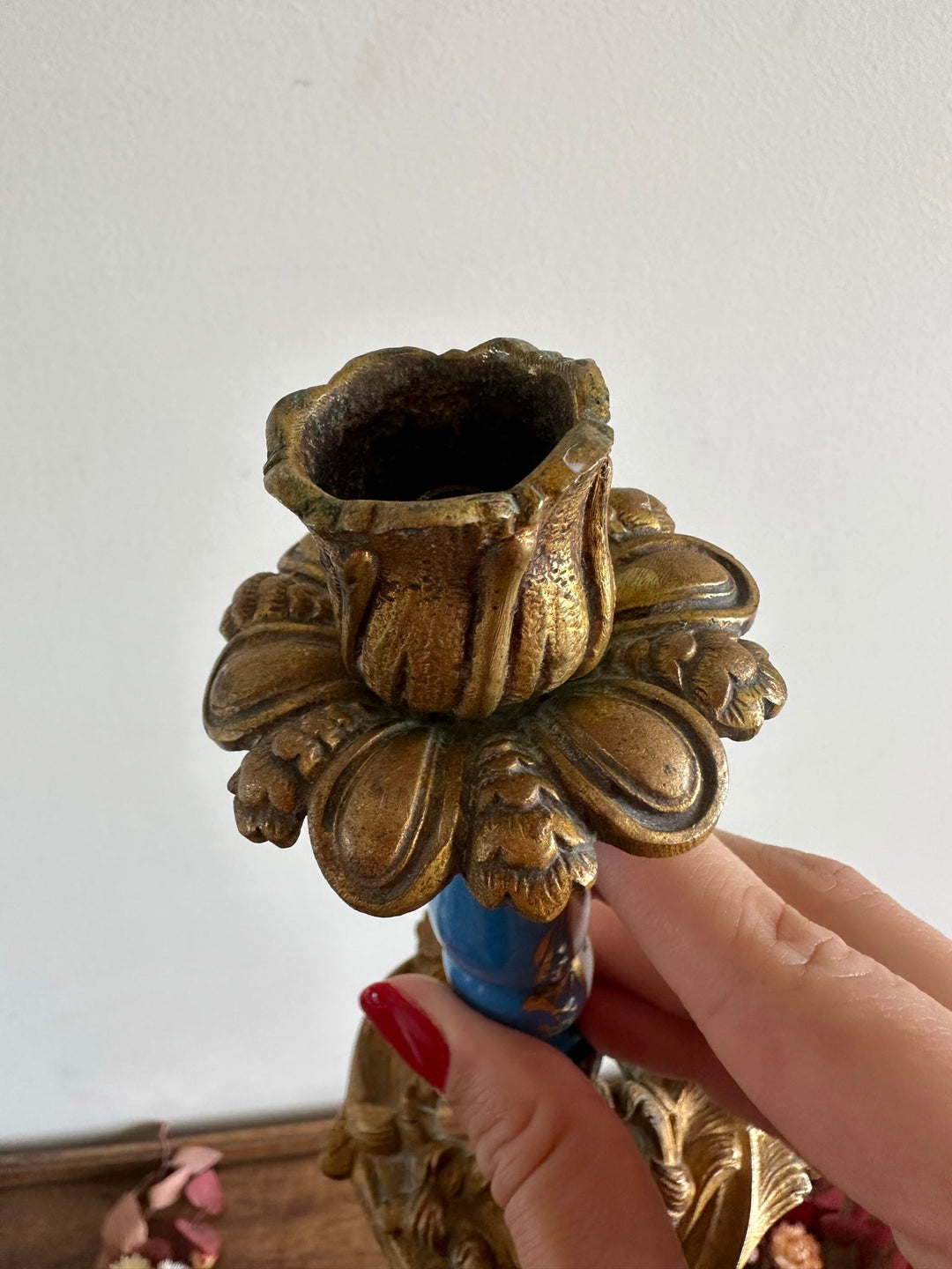 Bougeoir en bronze et porcelaine peinte XIXème