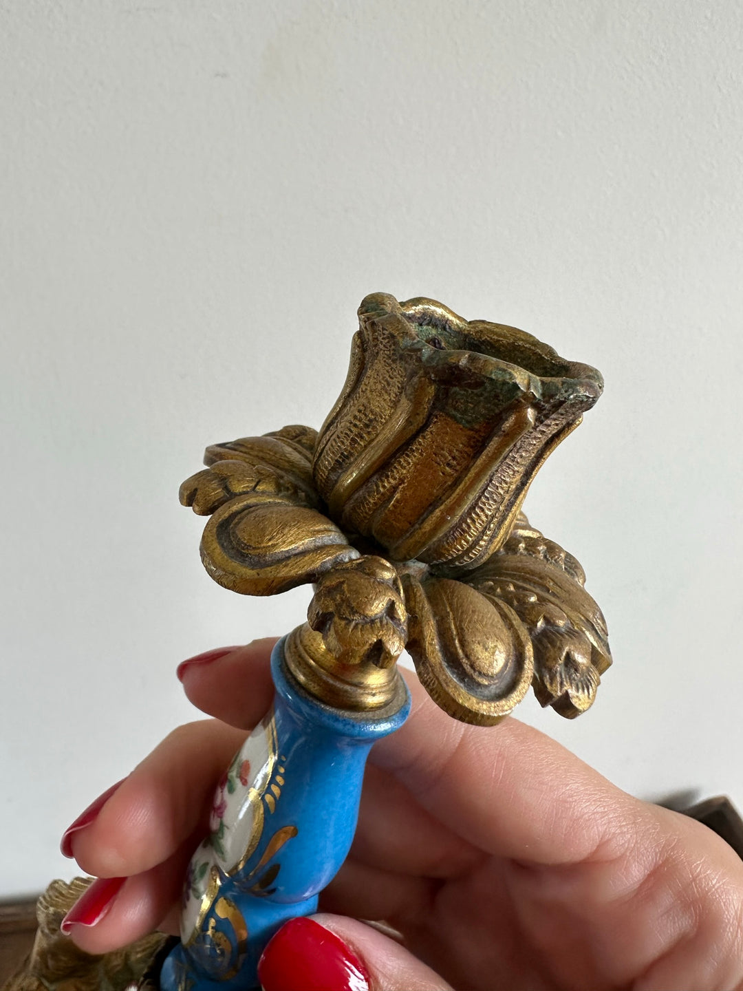 Bougeoir en bronze et porcelaine peinte XIXème