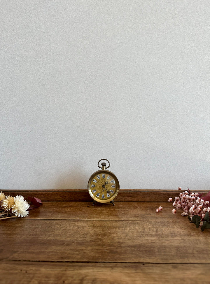 Réveil matin Jaz en laiton doré