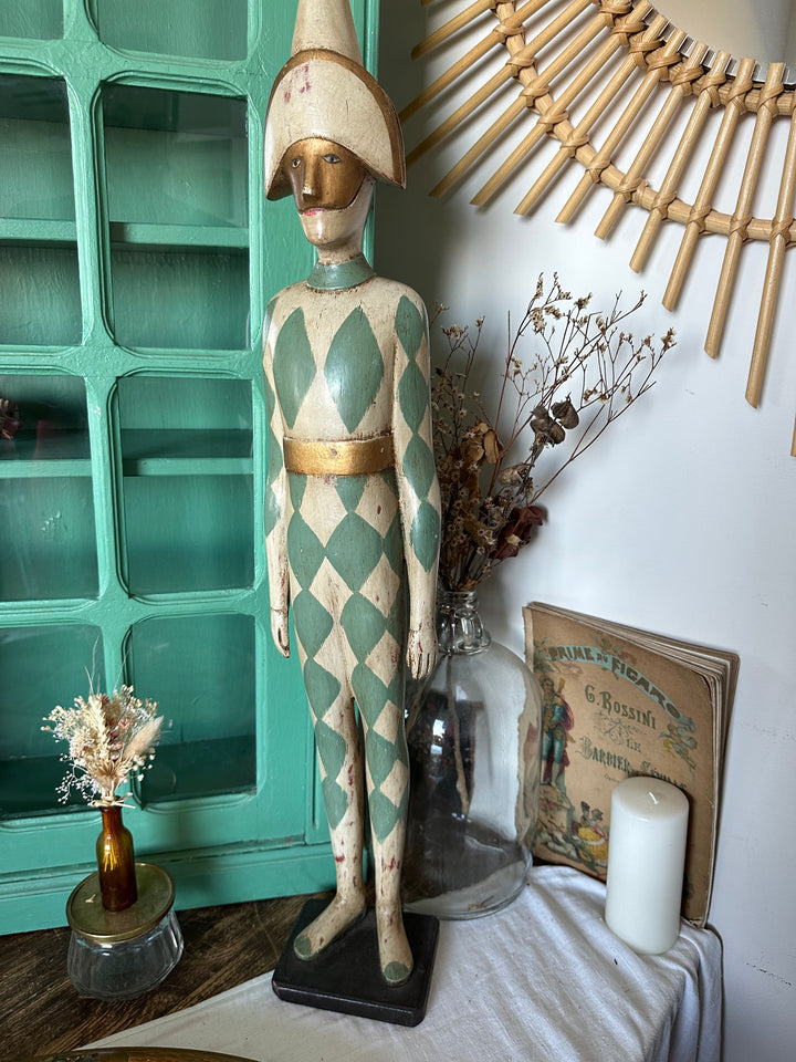 Arlequin de la comedia del' Arte en bois