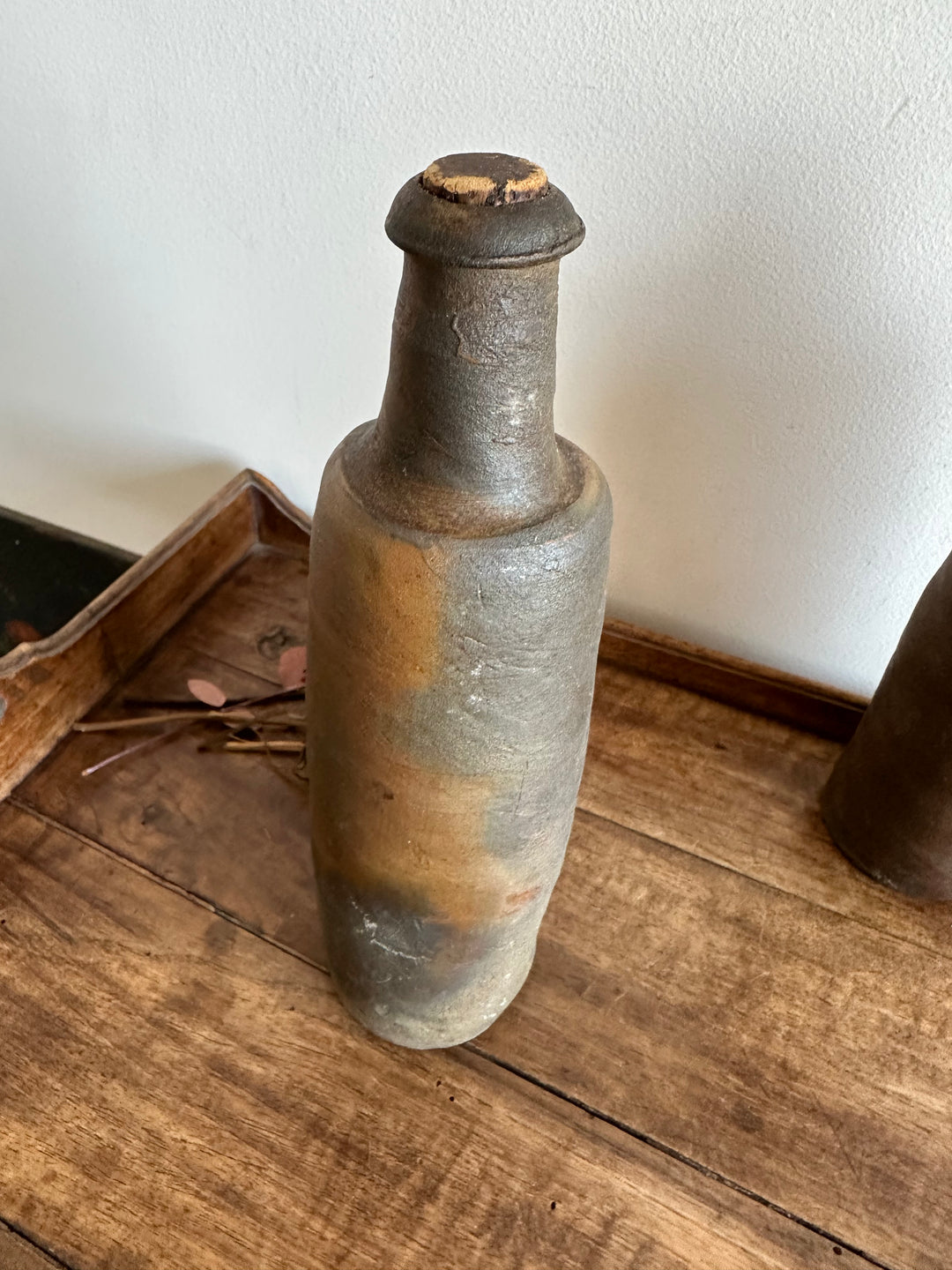 Bouteilles en grès des années 30