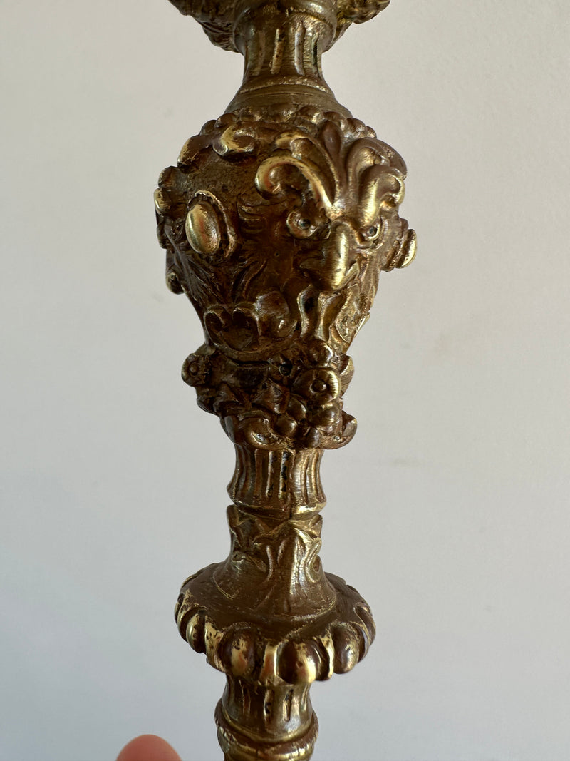 Bougeoir baroque en bronze doré