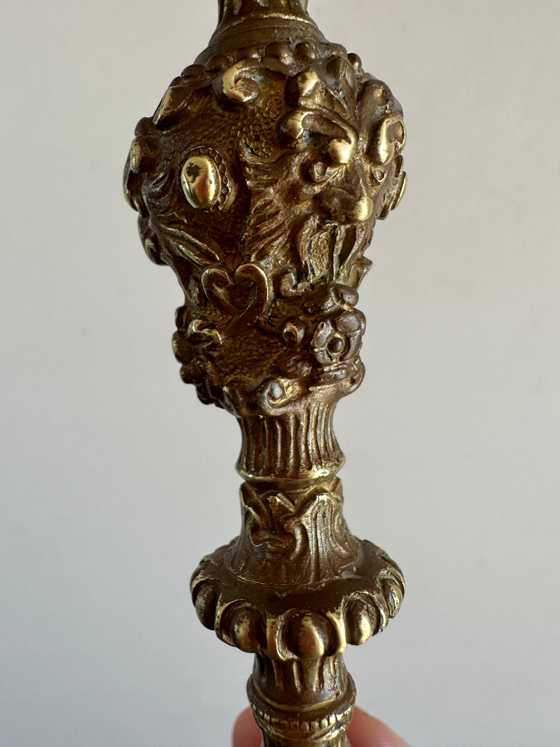 Bougeoir baroque en bronze doré