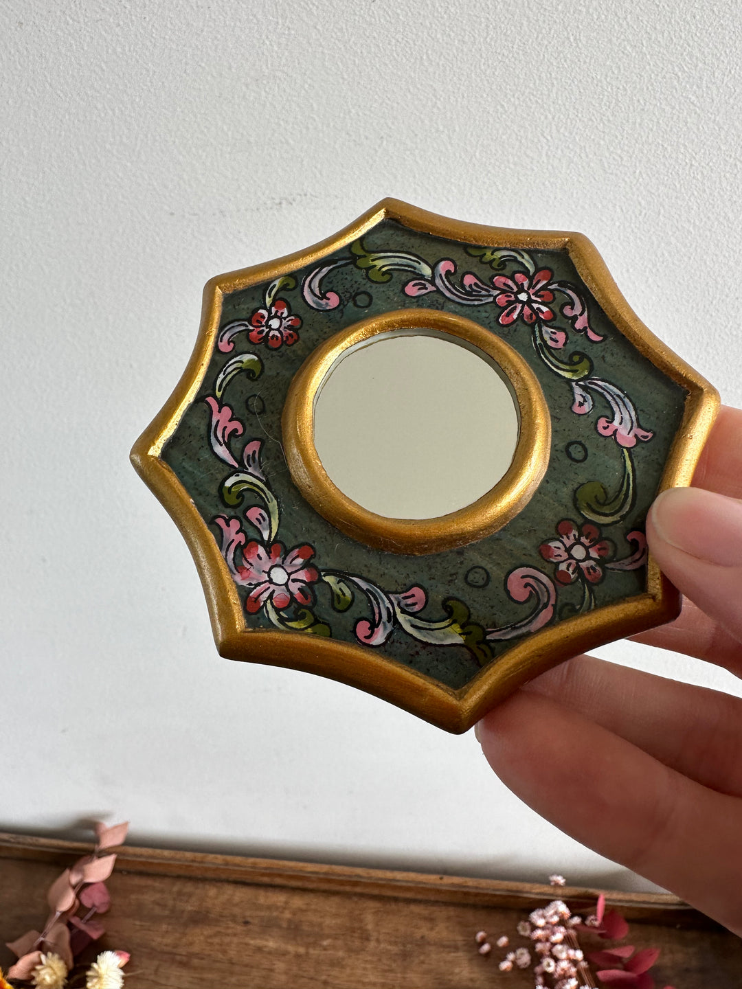 Miroir péruvien octogonal vert et doré