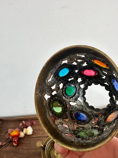 Bougeoir rond avec globe serti de pierres fantaisie colorées