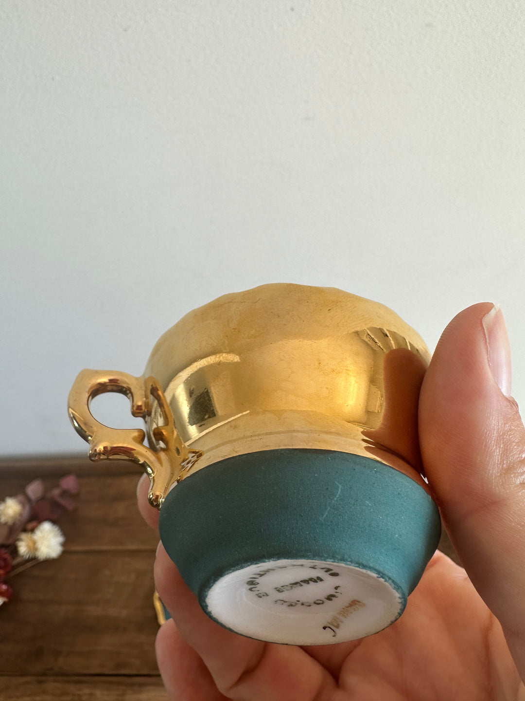 Tasses à café en porcelaine de Limoges par Danijac Paris