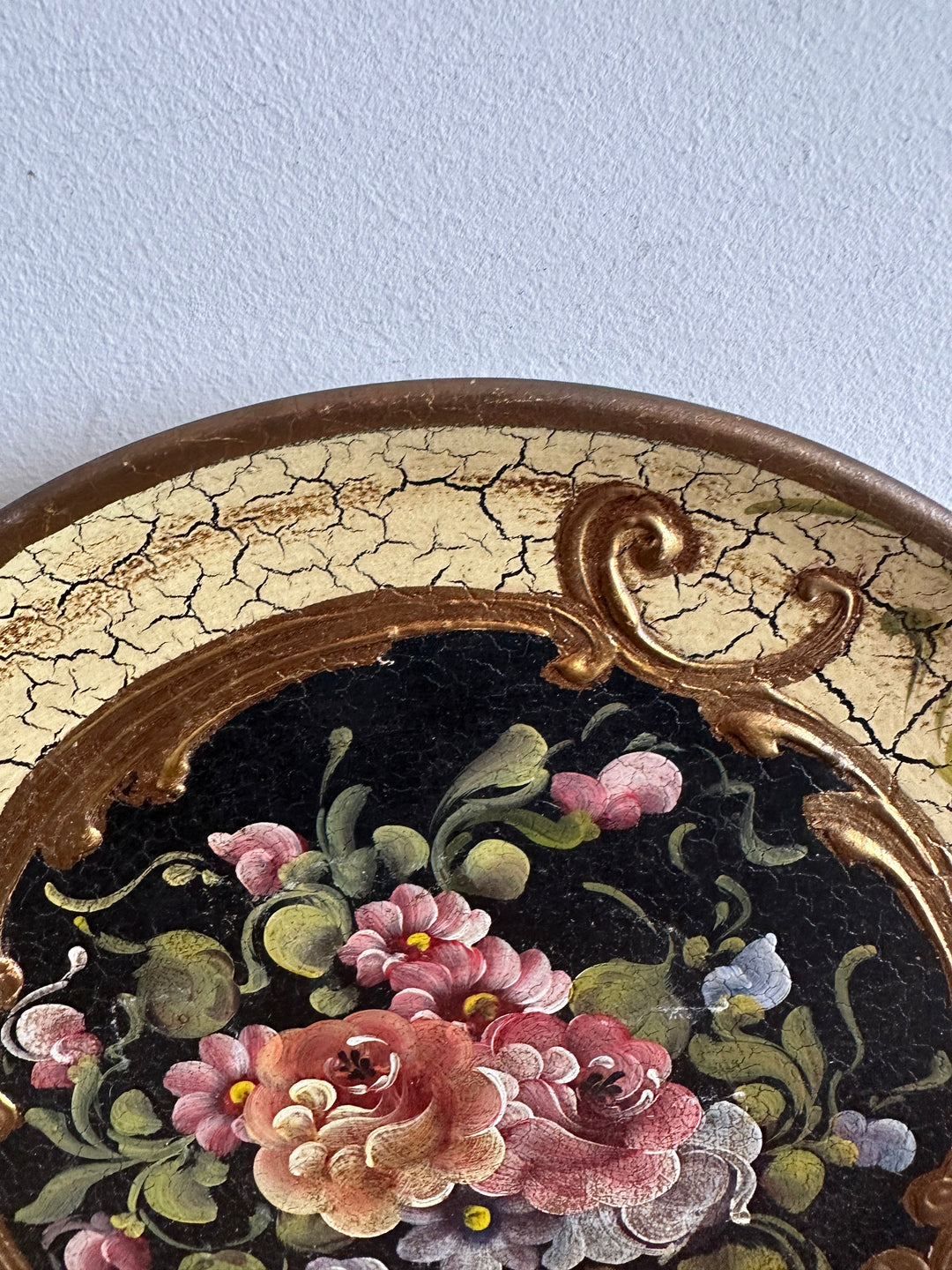 Assiette en terre cuite décoration italienne peinte à la main