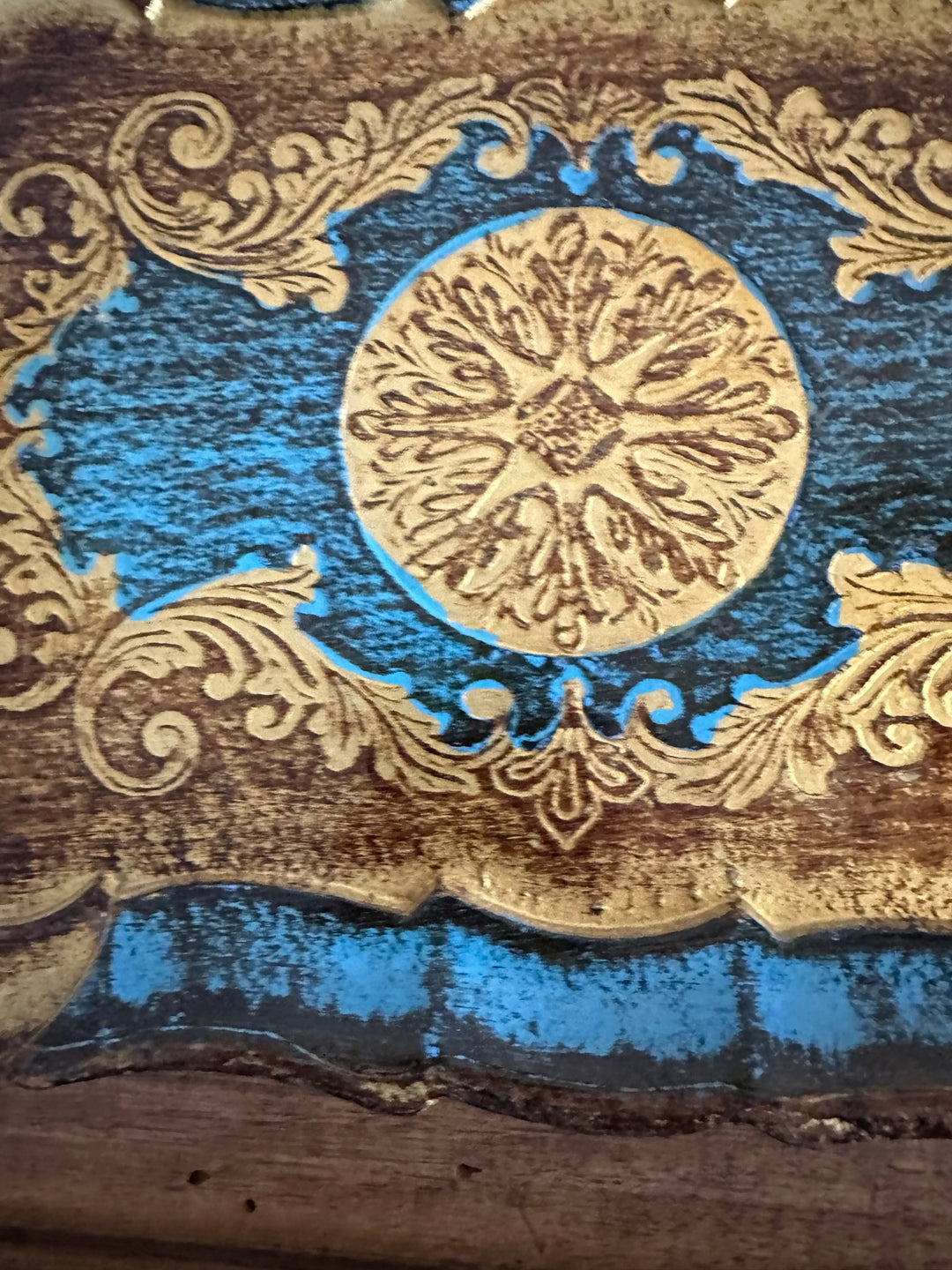 Plateaux florentins en résine taille S