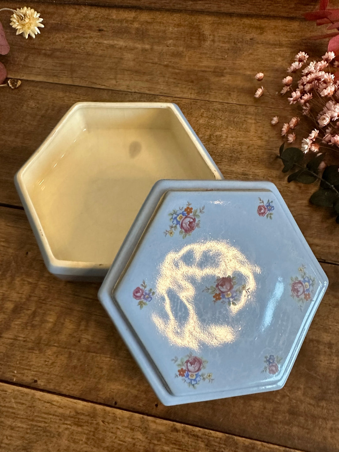 Bonbonnière en porcelaine bleue La St Uzienne